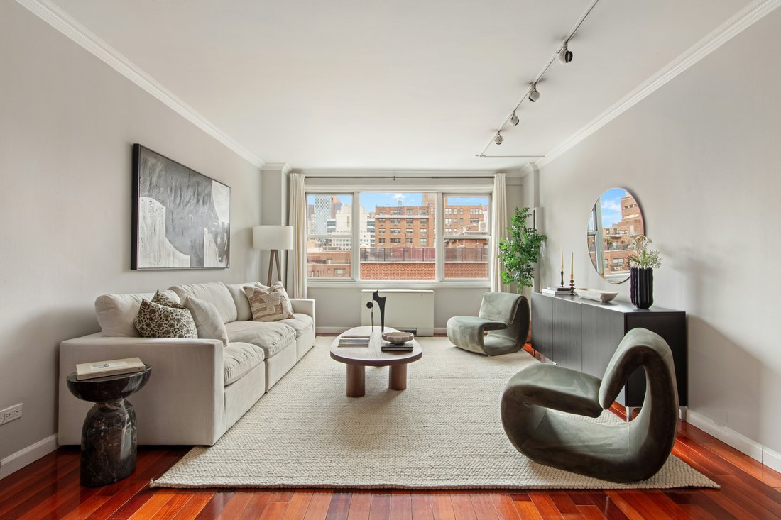 Co Op in New York, New York, United States 2 - 17263004
