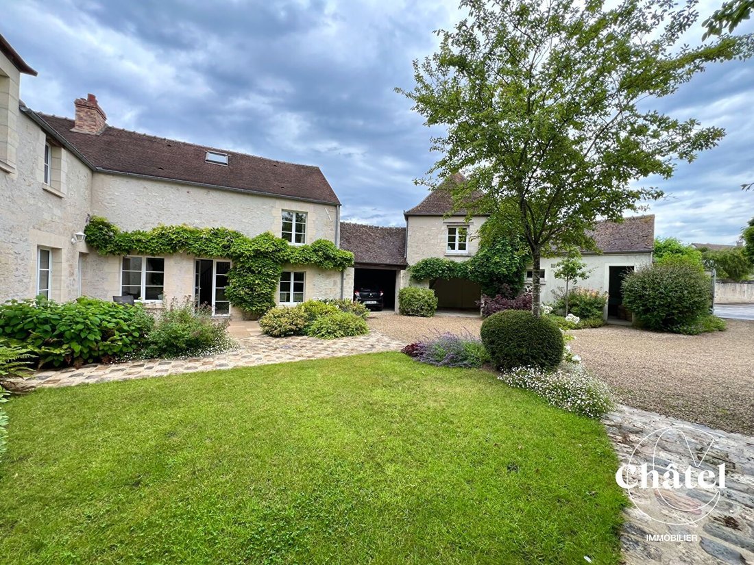 House in Senlis, Hauts-de-France, France 2 - 17267653