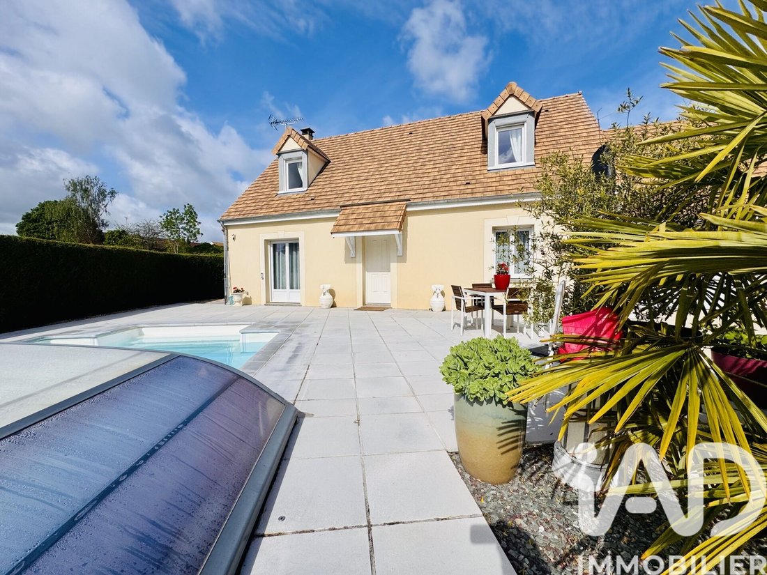 House in Maulette, Ile-de-France, France 1 - 17943894