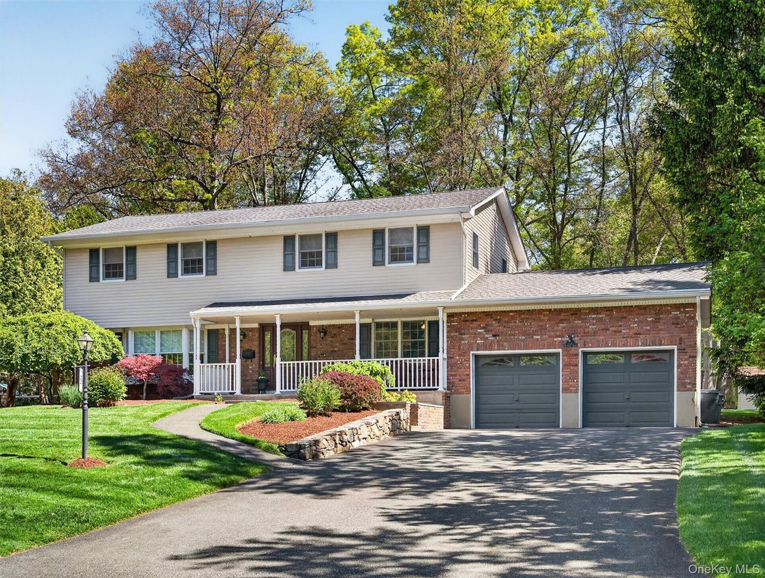 House in Montebello, New York, United States 2 - 17943078