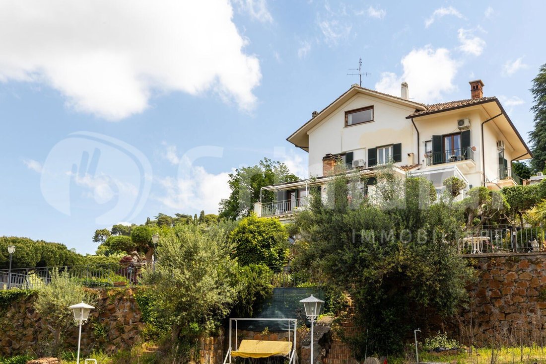 Villa in Anagnina, Grottaferrata, Lazio 1 - 17933191