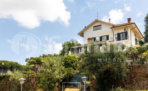 Villa in Anagnina, Grottaferrata, Latium 1
