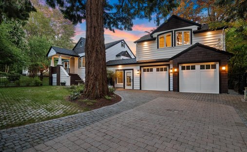 House in Surrey, British Columbia, Canada 1