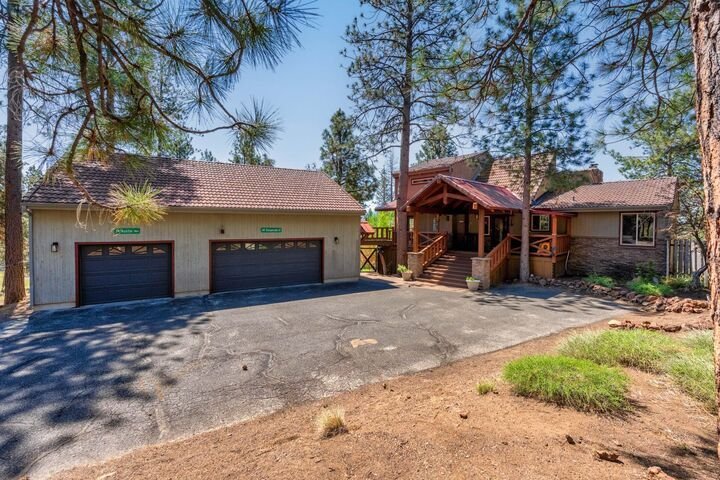 House in Sisters, Oregon, United States 1 - 17937547