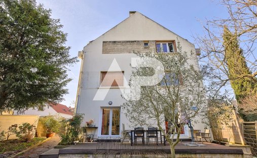 House in Jardin Parisien, Clamart, France 1