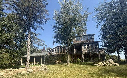 House in Lyons, Michigan, United States 1