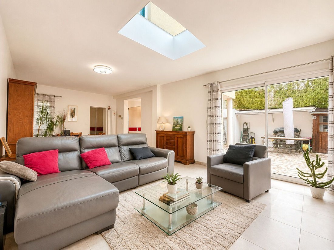 House in Antony, Ile-de-France, France 2 - 17929606