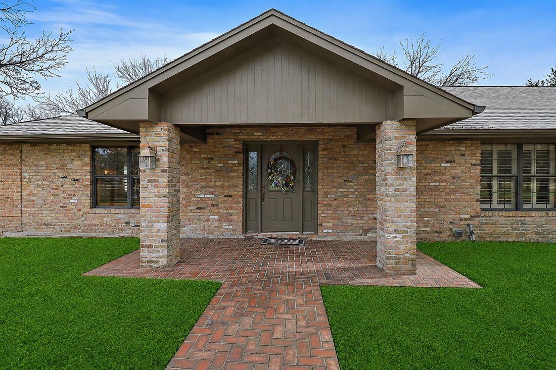 House in Baytown, Texas, United States 2 - 17209405