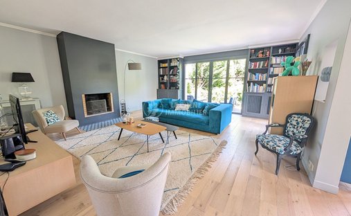 House in Le Chesnay, Le Chesnay-Rocquencourt, France 1