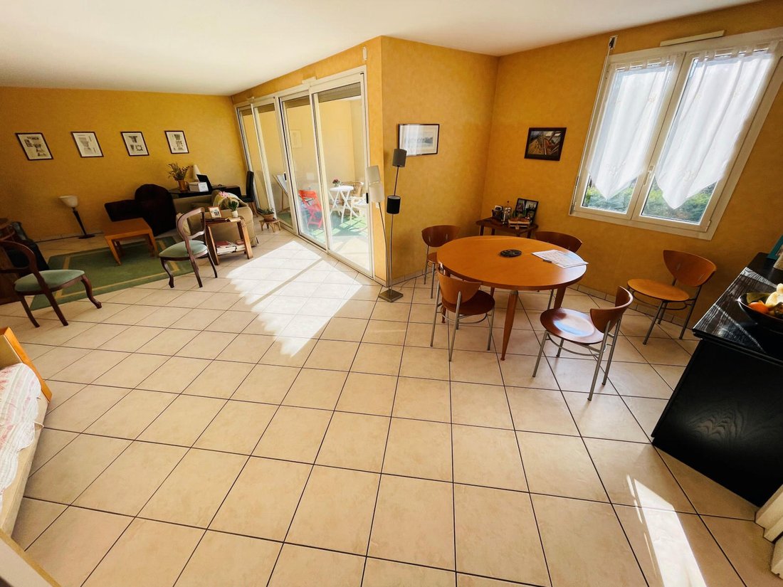 Apartment in Saint-Julien-en-Genevois, Auvergne-Rhône-Alpes, France 4 - 15502783