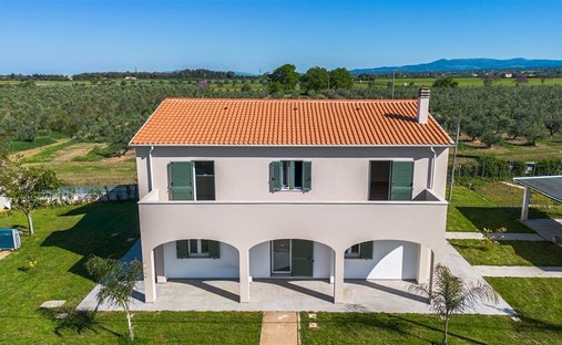 Casa di campagna a Bibbona, Toscana, Italia 1