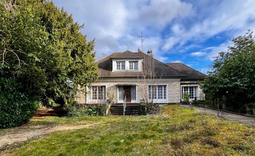 Maison à Chantilly, Hauts-de-France, France 1