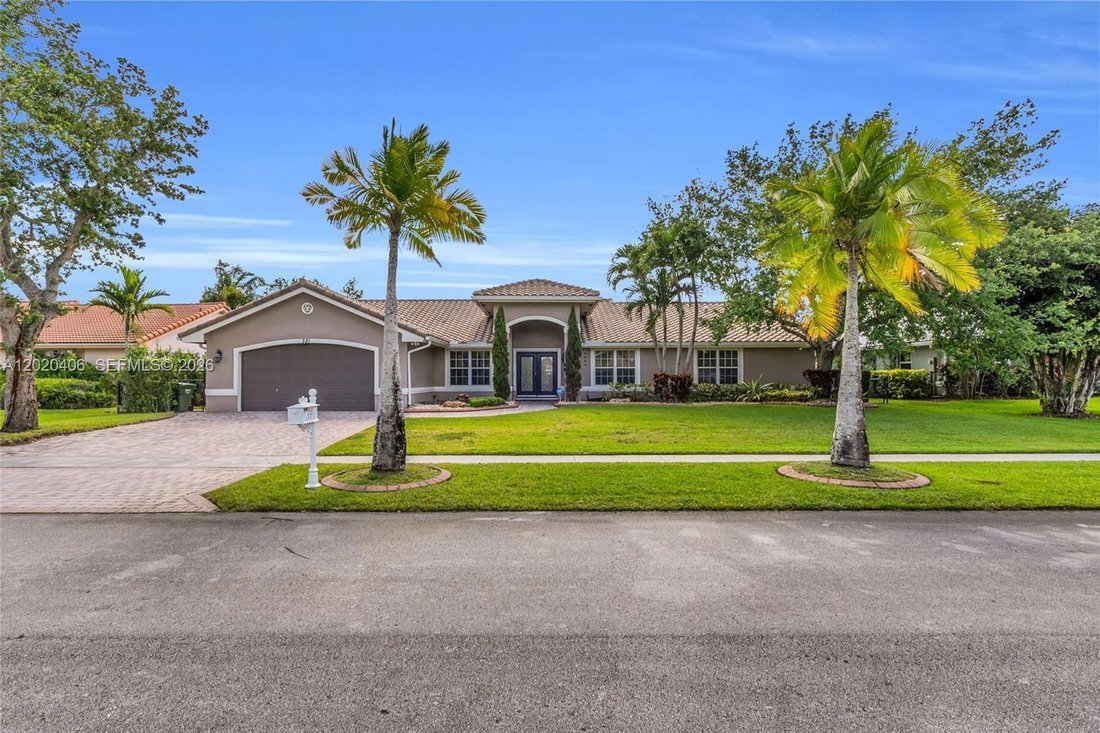 House in Miramar, Florida, United States 3 - 17940696