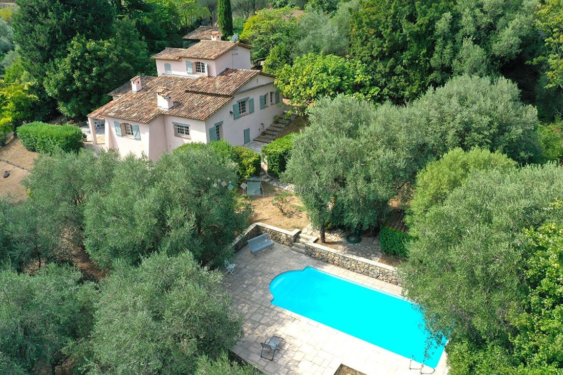 House in Grasse, Provence-Alpes-Côte d'Azur, France 1 - 16334667
