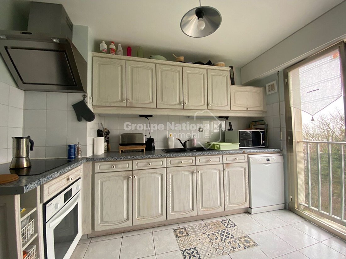 Apartment in Domaine National du Château, Versailles, France 2 - 17386031