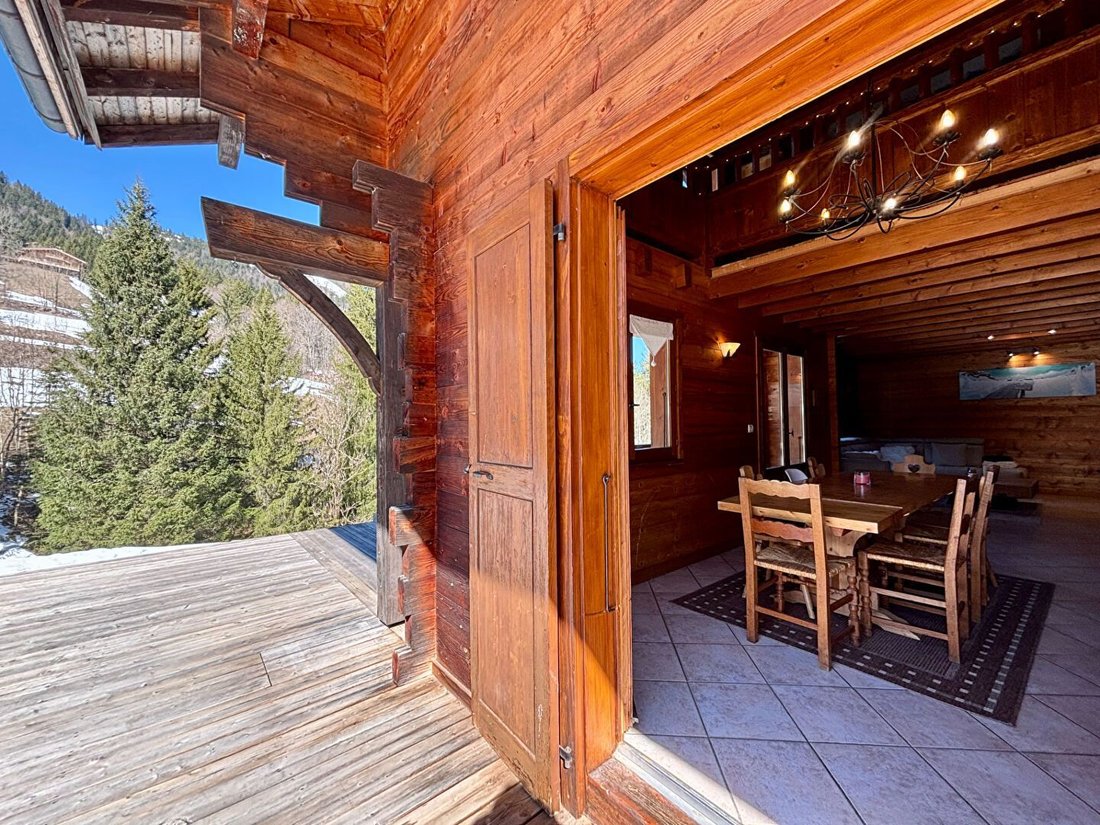 Chalet in La Clusaz, Auvergne-Rhone-Alpen, Frankreich 4 - 17730368