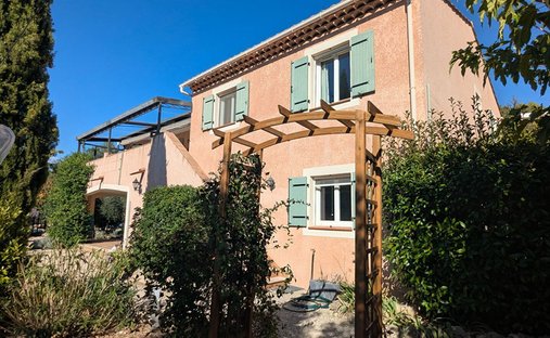 House in Salernes, Provence-Alpes-Côte d'Azur, France 1