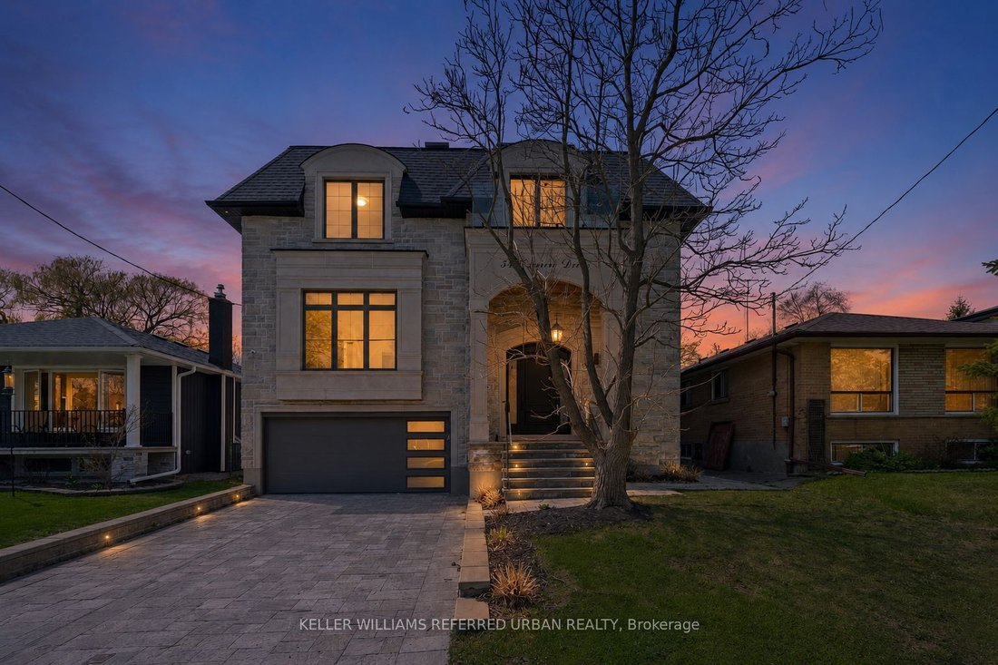 House in Toronto, Ontario, Canada 1 - 17889970