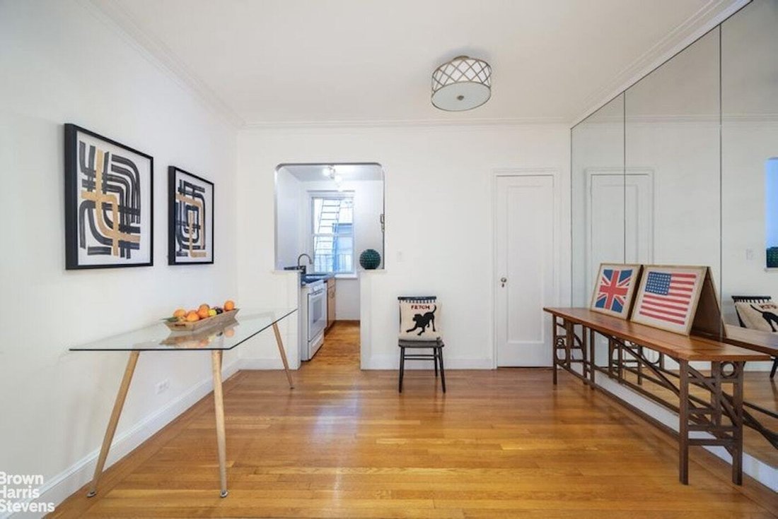 Co Op in New York, New York, United States 4 - 17391352