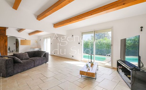 House in La Bouilladisse, Provence-Alpes-Côte d'Azur, France 1