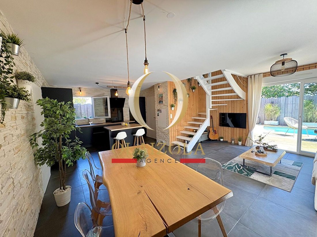 House in Ustaritz, Nouvelle-Aquitaine, France 2 - 17510754