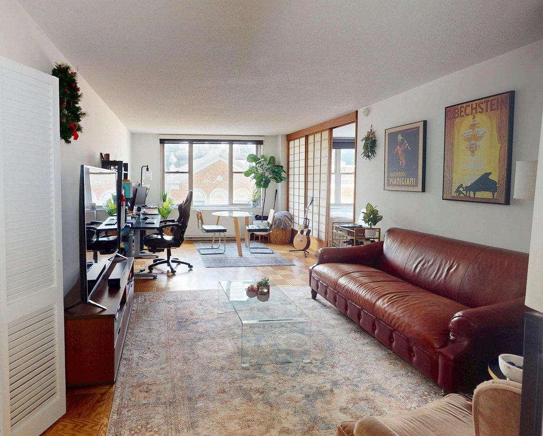 Co Op in New York, New York, United States 2 - 16990639