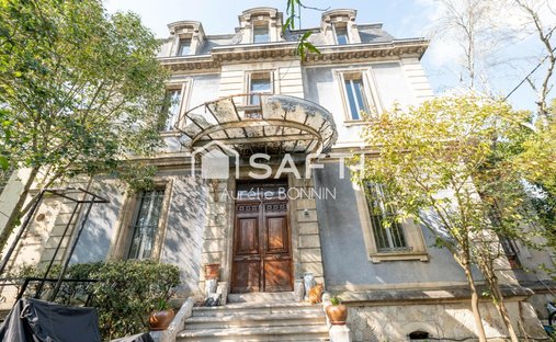 House in Talence, Nouvelle-Aquitaine, France 1