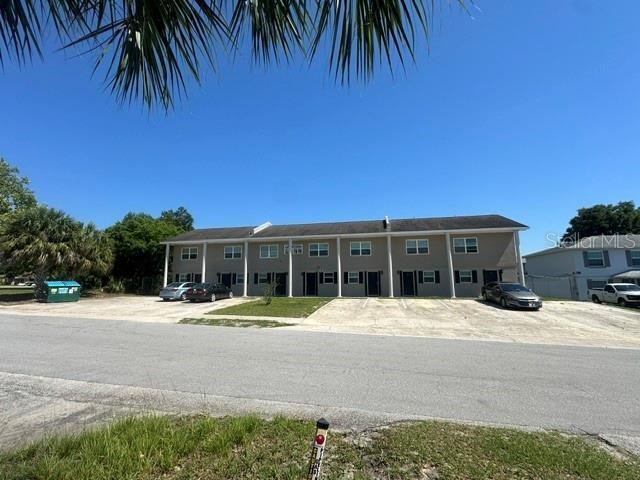 Deltona, Florida, United States 1 - 17937190
