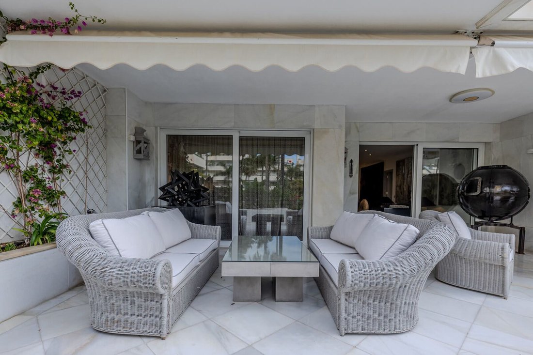 Apartment in Puerto Banus, Marbella, Spain 3 - 17928777