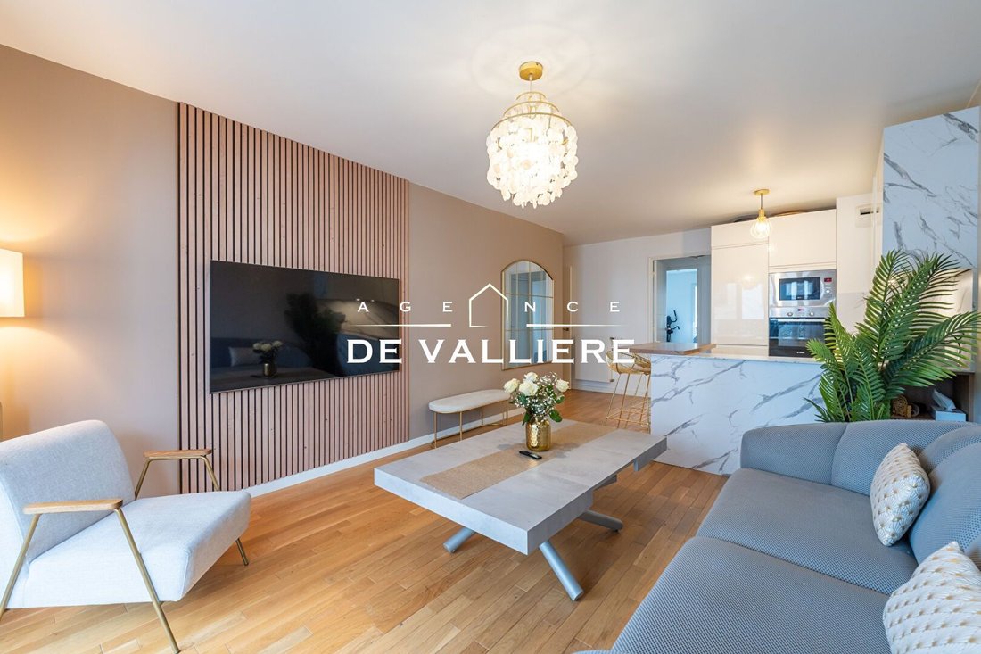 Apartment in Plateau Ouest, Suresnes, France 2 - 17320051