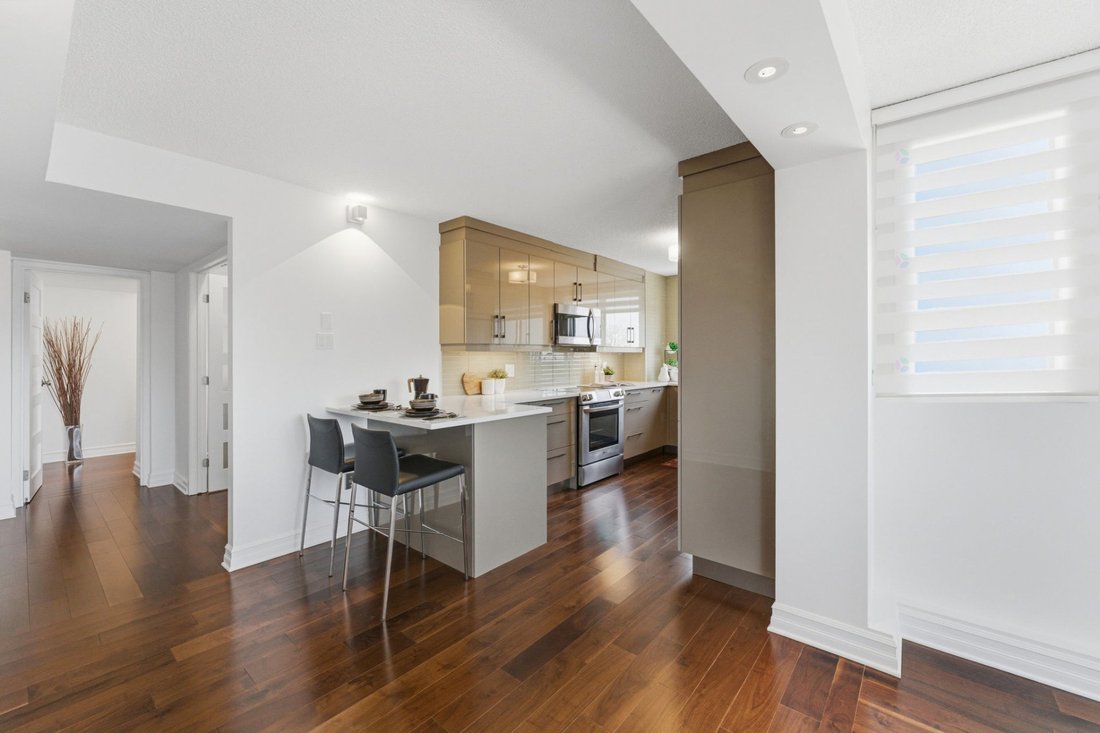 Condominio a Saint-Lambert, Québec, Canada 5 - 17934762