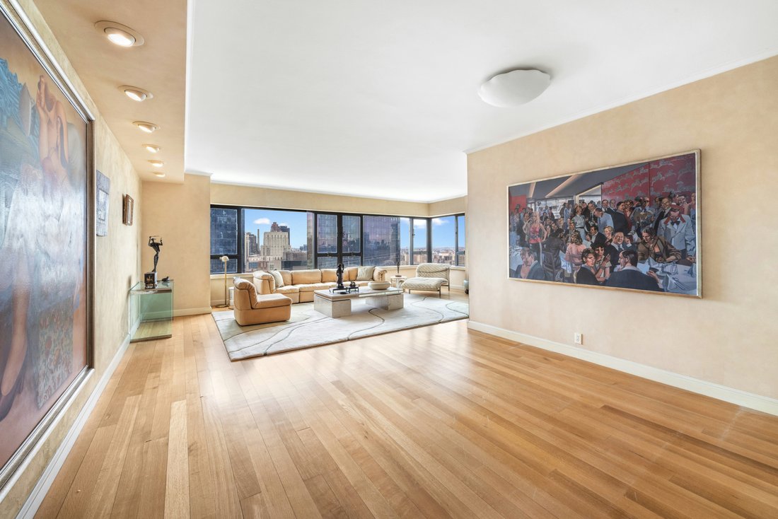 Co Op in New York, New York, United States 3 - 17099659