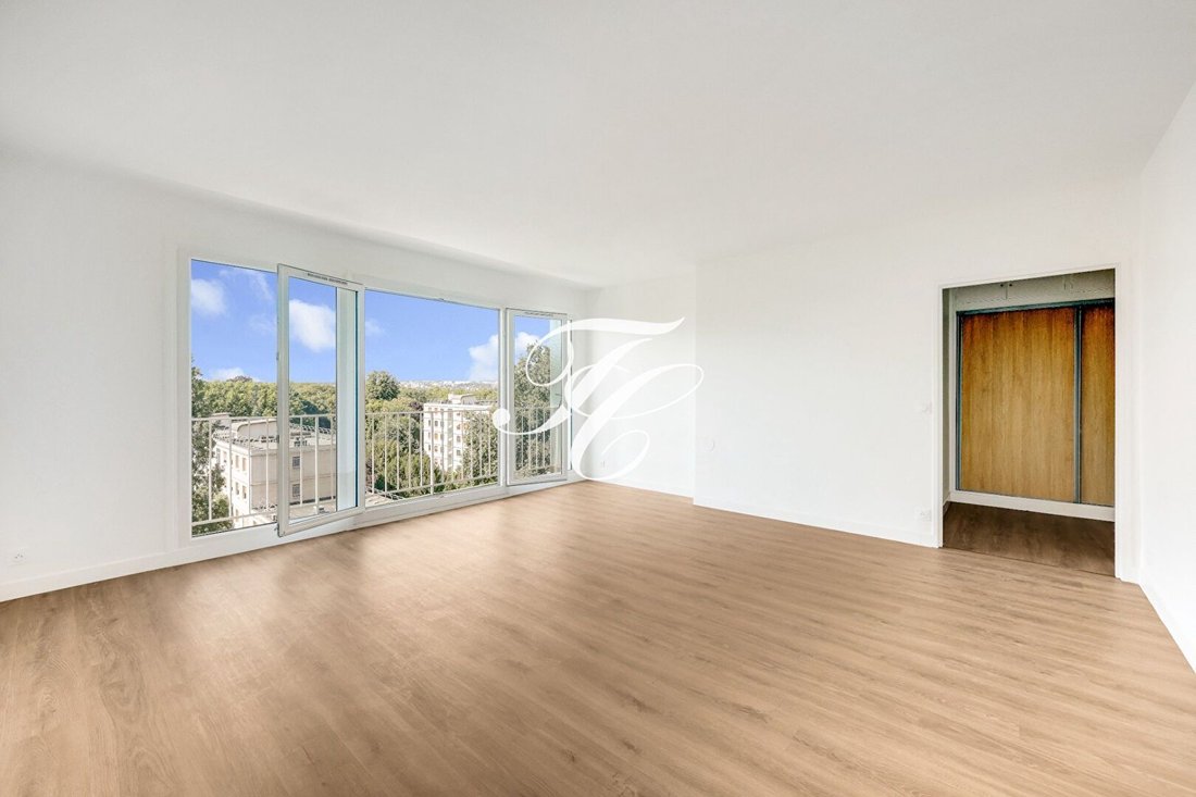 Apartment in Saint-Cloud, Ile-de-France, France 4 - 16066339