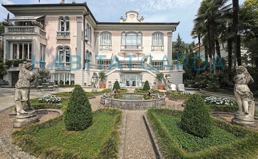 Villa in Salò, Lombardei, Italien 1