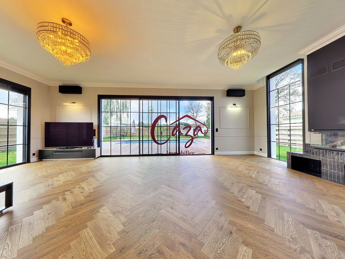 House in La Plaine, Saint-Loubes, France 4 - 16678043