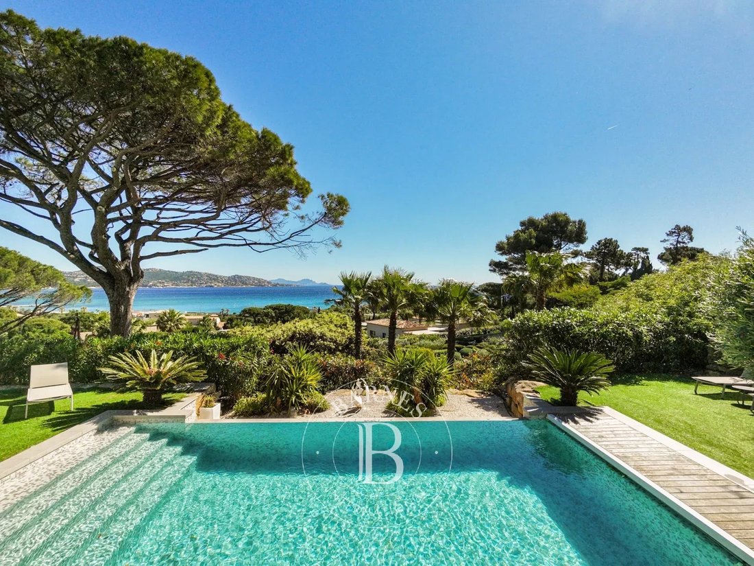 Villa in Basse Suane-Les Virgiles, Sainte-Maxime, France 1 - 17935117