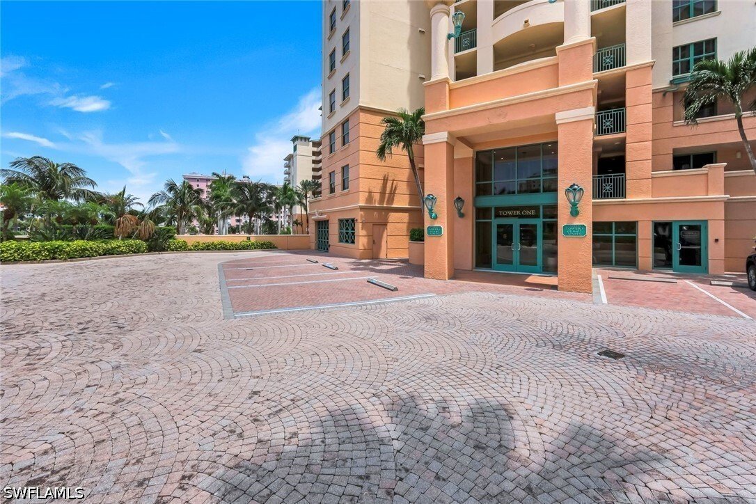 Condo in Marco Island, Florida, United States 2 - 17932973