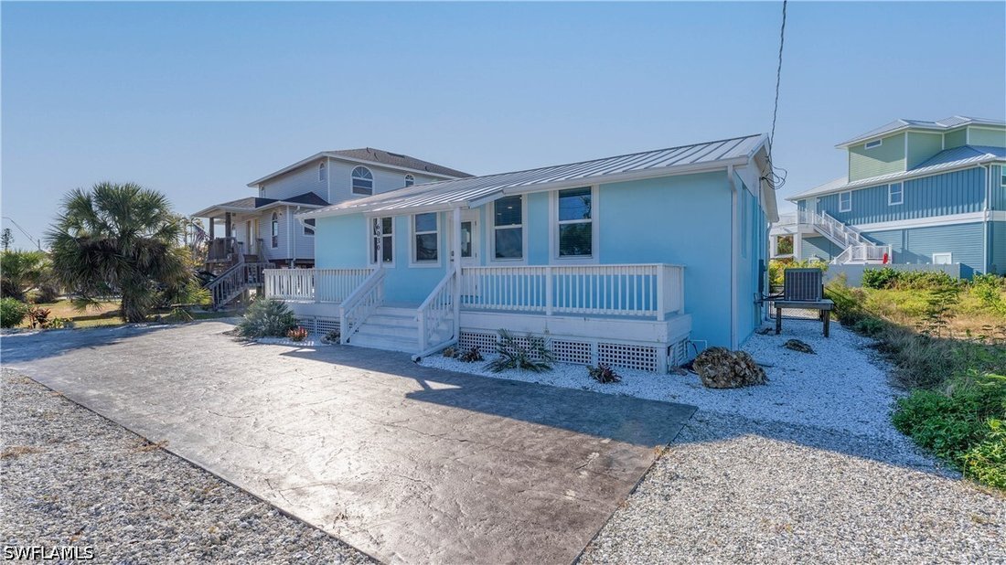 House in Fort Myers Beach, Florida, United States 3 - 17932982