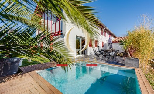 House in Ahetze, Nouvelle-Aquitaine, France 1