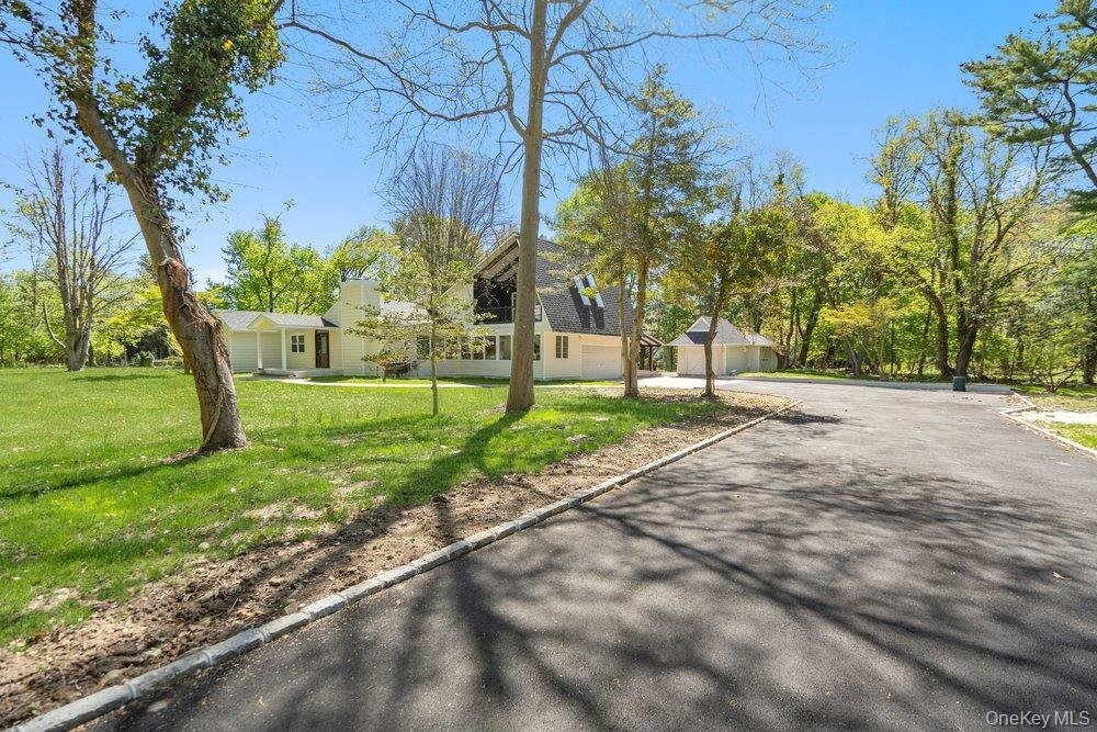 House in Cold Spring Harbor, New York, United States 2 - 17930069