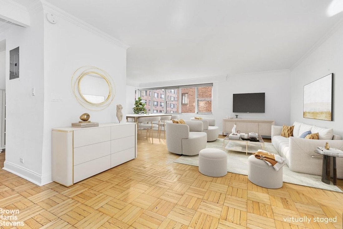 House in New York, New York, United States 2 - 17274735