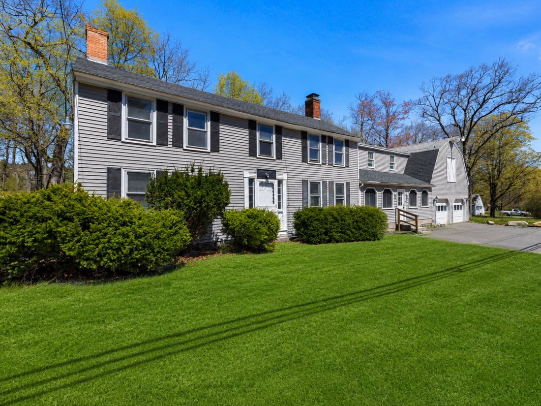 House in Townsend, Massachusetts, United States 1 - 17928008