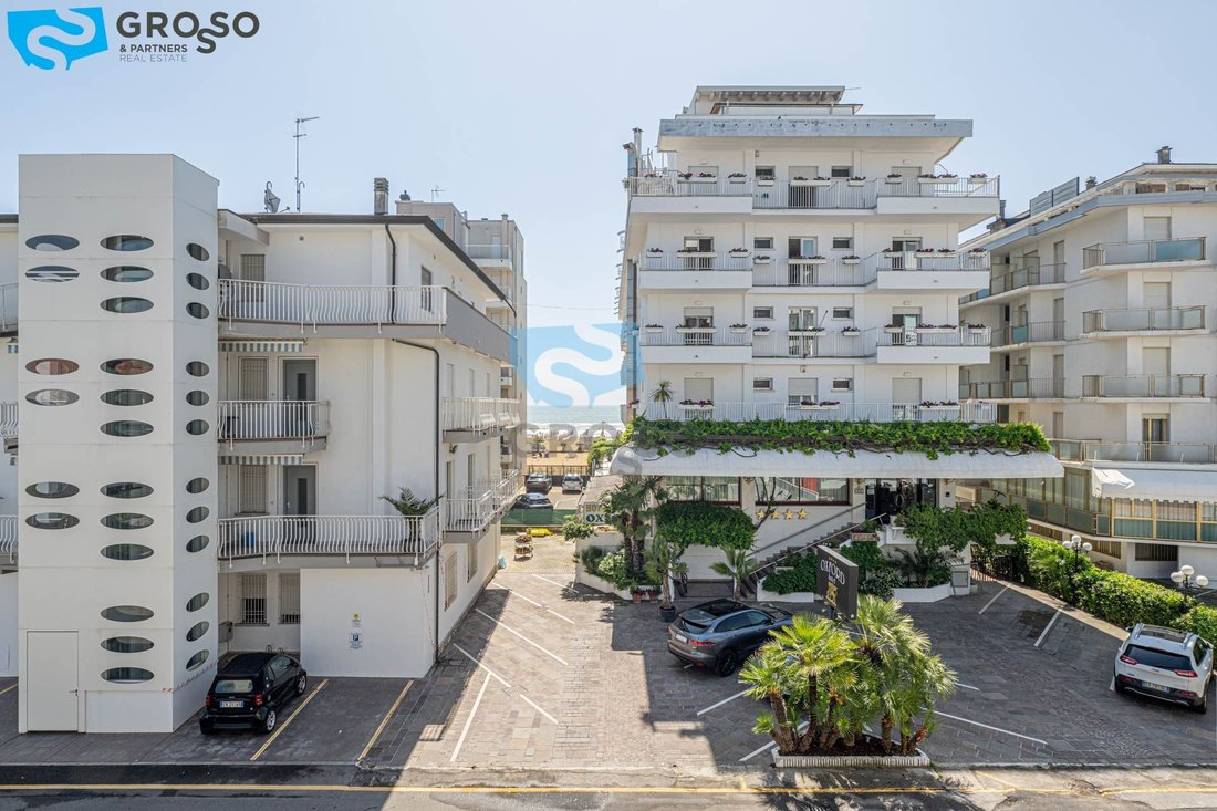 Estate in Jesolo Town, Jesolo, Veneto 2 - 17916501