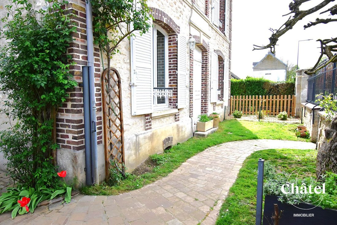 House in Senlis, Hauts-de-France, France 1 - 17641422