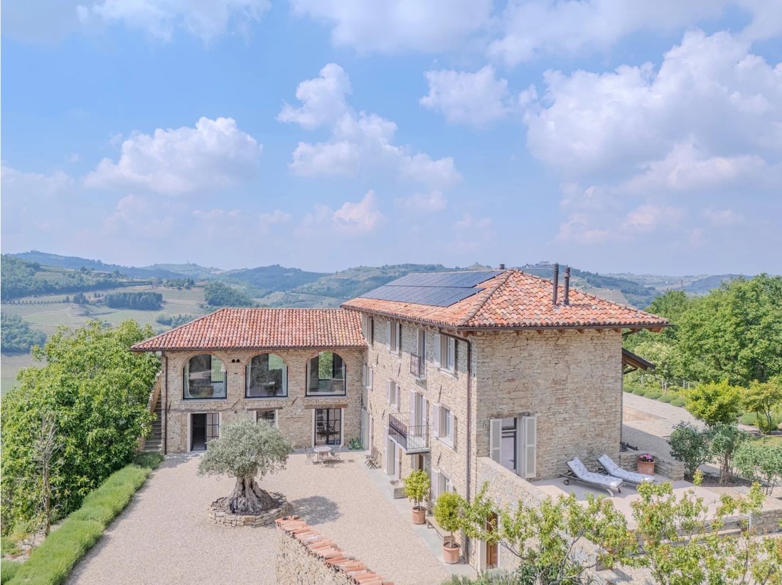 Villa in Cossano Belbo, Piedmont, Italy 2 - 17930518