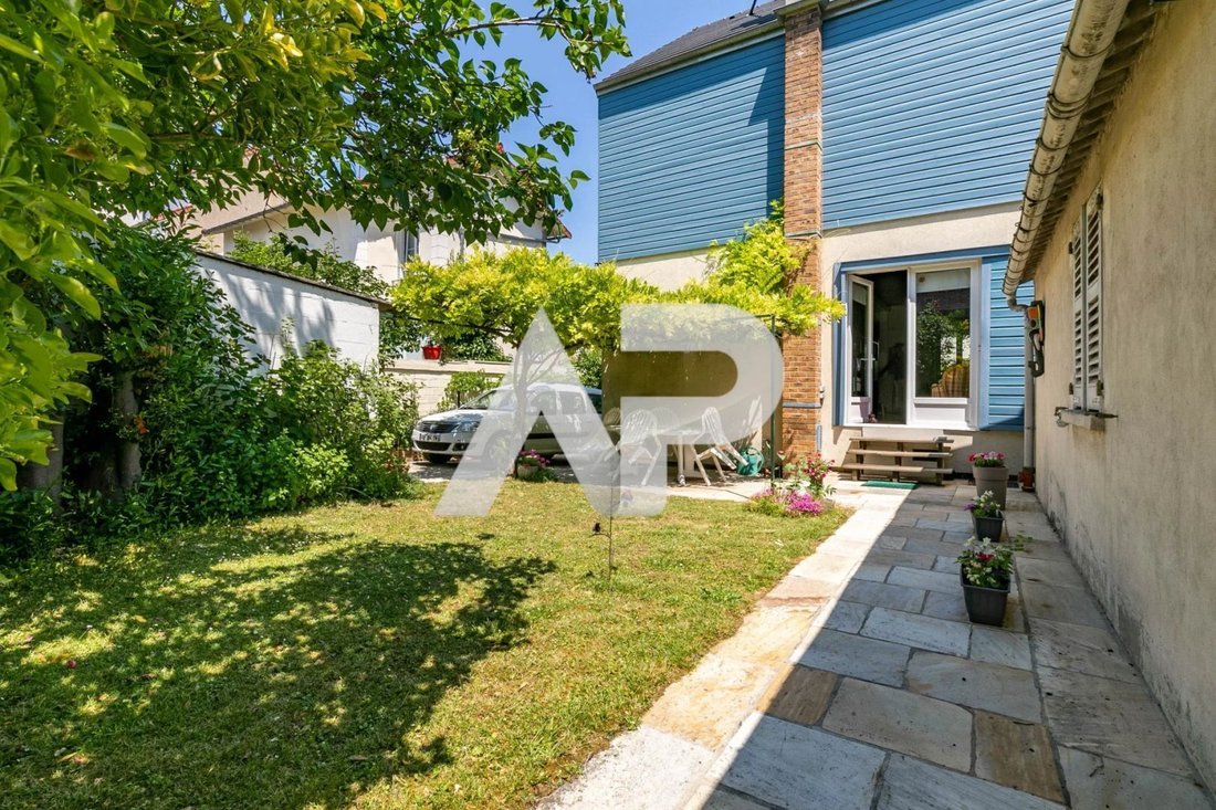 House in Jardin Parisien, Clamart, France 2 - 16065882