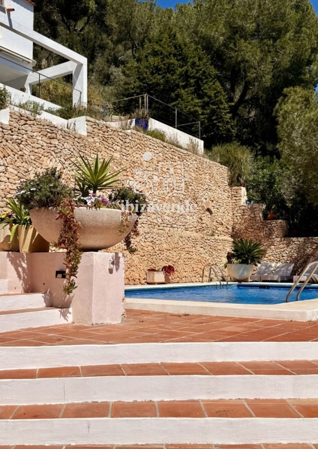 Villa in Can Furnet, Santa Eularia des Riu, Balearic Islands 2 - 17943741