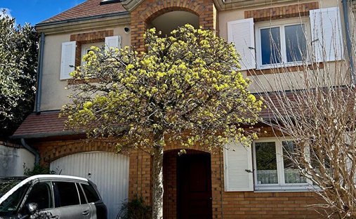 House in Côte Saint Louis, Garches, France 1
