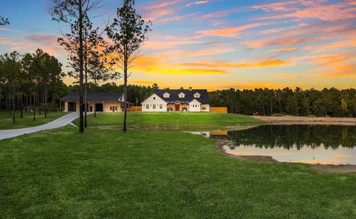 House in Onalaska, Texas, United States 1