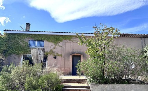 Haus in Montagne des Chèvres, Villeneuve-lès-Avignon, Frankreich 1